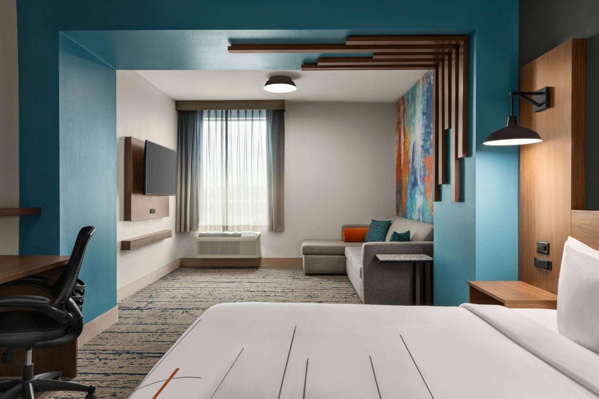 La Quinta Inn & Suites By Wyndham Austin South Εξωτερικό φωτογραφία