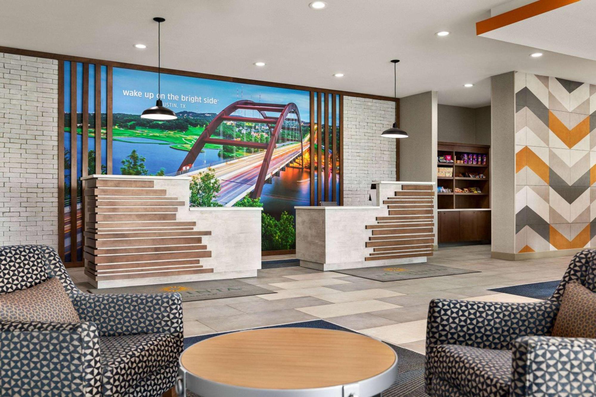 La Quinta Inn & Suites By Wyndham Austin South Εξωτερικό φωτογραφία